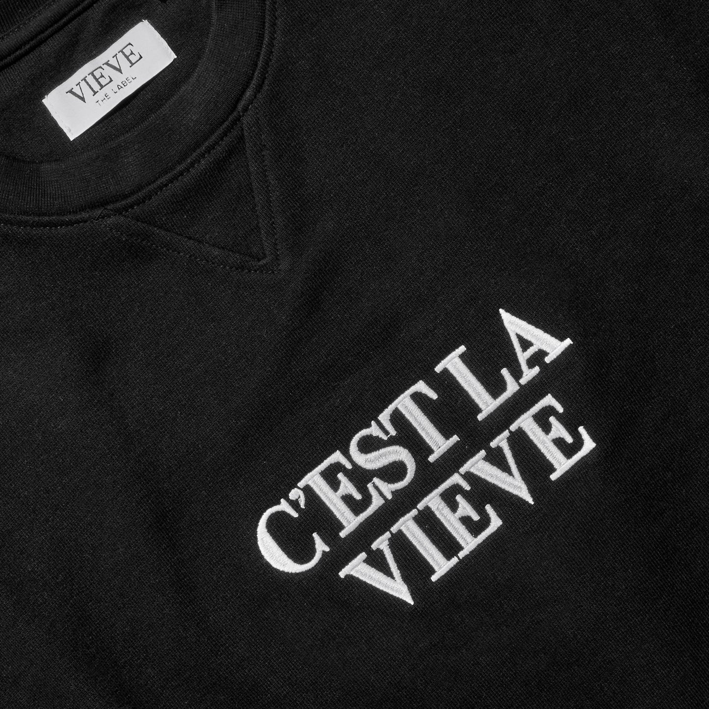 C'est la VIEVE Sweatshirt