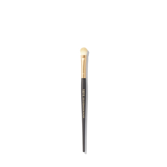 223 Eyeshadow Packer Brush